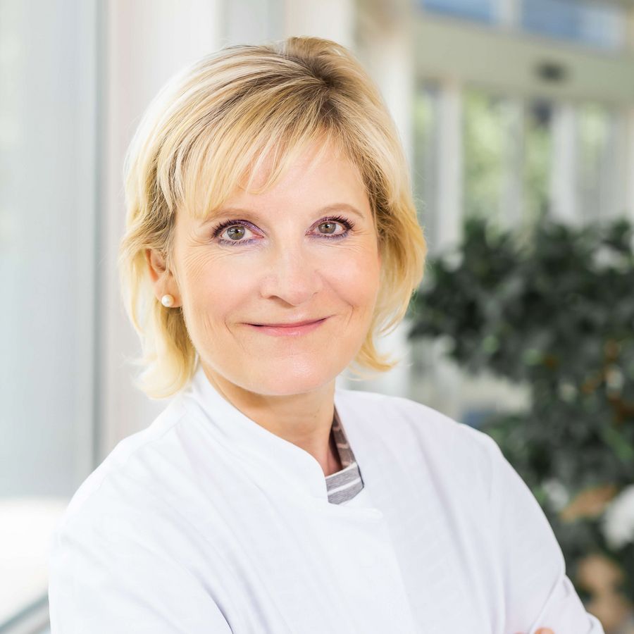 Elisabteh Becker Elisabeth Becker