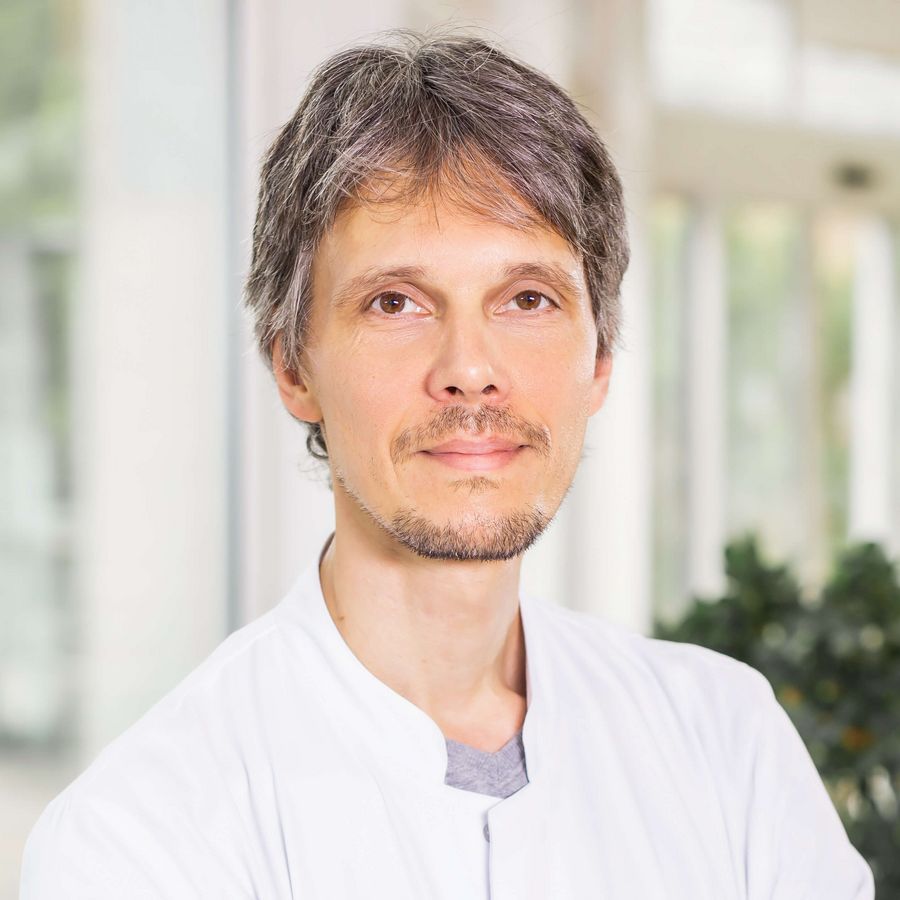 Christoph Rzeszut Dr. med. Christoph Rzeszut
